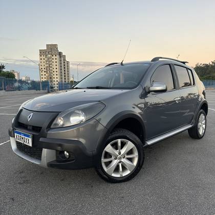 RENAULT SANDERO 1.6 STEPWAY 16V FLEX 4P MANUAL RENAULT SANDERO 1.6 STEPWAY 16V FLEX 4P MANUAL
